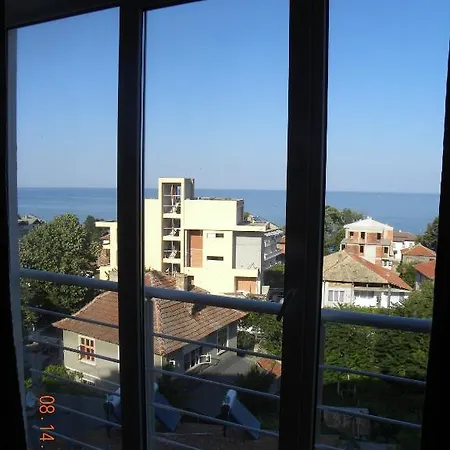 Apartman Apartcomplex New Tawn *