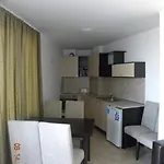 Апартаменты Apartcomplex New Tawn *